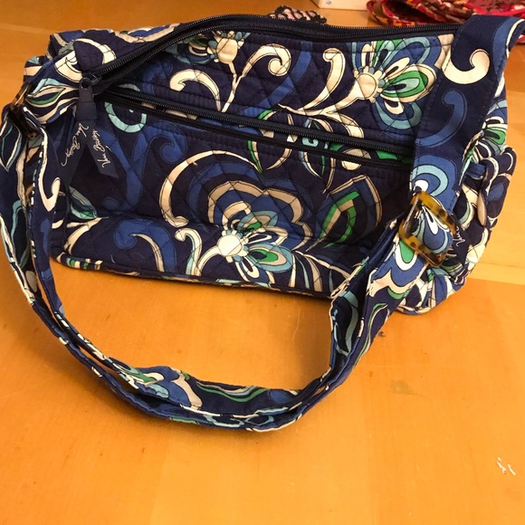 Vera Bradley purse - Picture 3 of 4